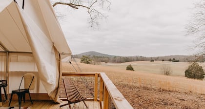 Arrowhead Tent at Kingston Downs