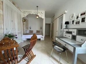 Suite reial | 1 dormitori, minibar, caixa forta a l'habitació i decoració individual