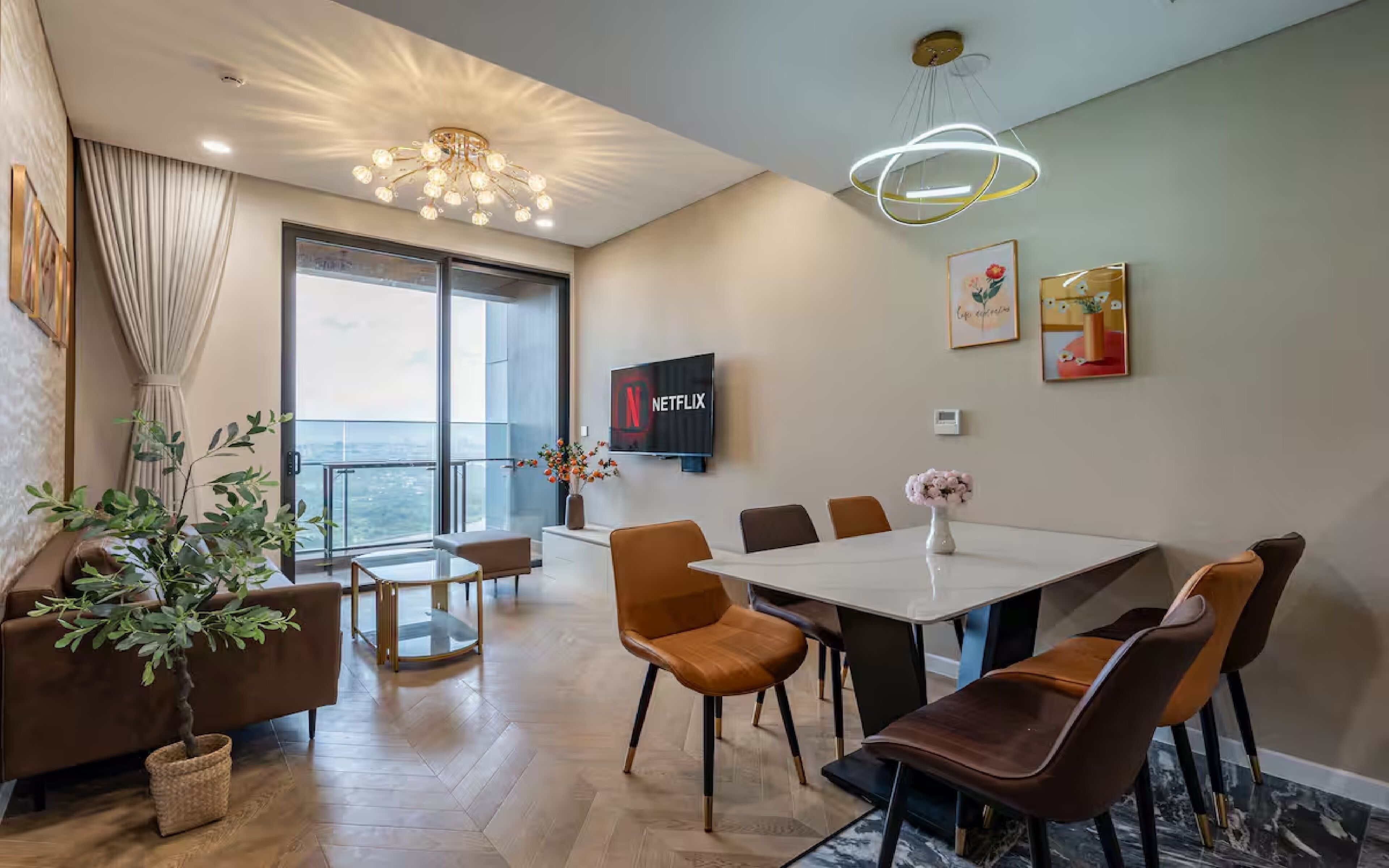 Grand Suite, 1 Bedroom, Club Lounge Access, City View | Premium bedding, down comforters, Select Comfort beds, free minibar