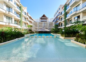 2 kolam renang terbuka, payung kolam, kerusi lepak pantai 