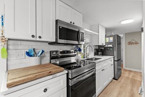 Coffee/tea maker, fridge, microwave, oven - Under The Oak, Steps to Beach and Patio with Grill! (Myrtle Beach)