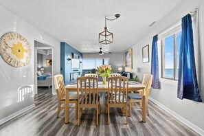 تناول الطعام