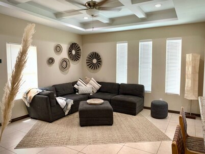 ✨Modern & Spacious ✨2Bed/2Bath With Prime Location