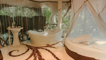 Casa na árvore design, vista para o jardim | 3 quartos, Wi-Fi de cortesia