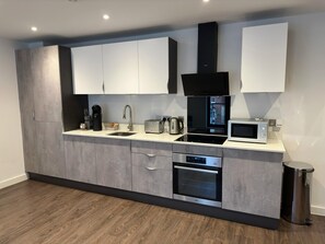 Private kitchen - York Minster Apartment (York)