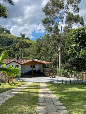 Property grounds - Cabana I nas Montanhas de Gonçalves (Gonçalves)
