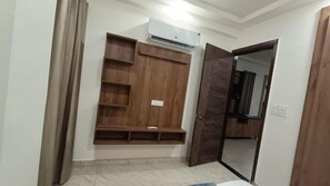 Apartment, 2 Bedrooms, Smoking, Balcony | Interior - 85 The Ganges 2 Bhk Apartment for Homestay (Rishikesh)