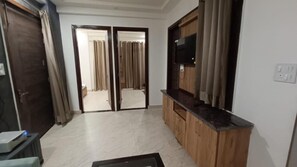 Apartment, 2 Bedrooms, Smoking, Balcony | Interior - 85 The Ganges 2 Bhk Apartment for Homestay (Rishikesh)