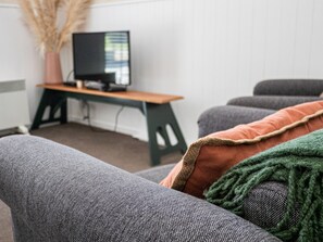 Leilighet – premium | Blendingsgardiner, strykejern/-brett, wi-fi (inkludert) og sengetøy