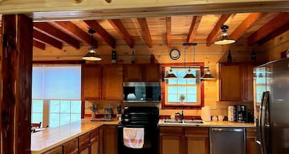 Riverfront Cabin: The Cozy Southern Brook Trout Lodge