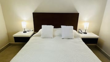 2 camere, una cassaforte in camera, tende oscuranti, ferro/asse da stiro