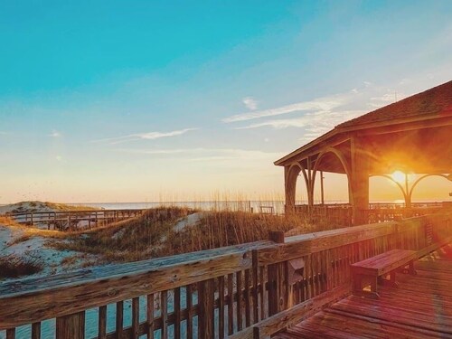 WINTER RATES-99.00 1B 1B South beach-Steps to pool-beach-restaurants-nightlife