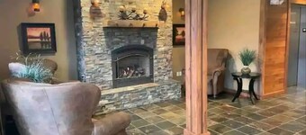 Cozy1 Bedroom, 2 Queen size bed Penthouse in The Ridge at Silver Mountain 