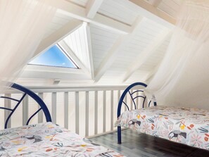 2 quartos, berço de viagem, Wi-Fi, roupa de cama