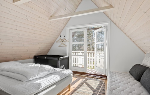 2 bedroom gorgeous home in Saltum