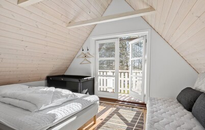 2 bedroom gorgeous home in Saltum