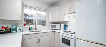 Luxurious Retreat/Hot Tub/Mountain View/4 Beds