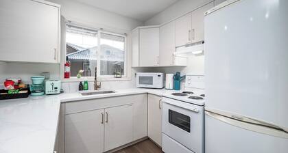 Luxurious Retreat/Hot Tub/Mountain View/4 Beds