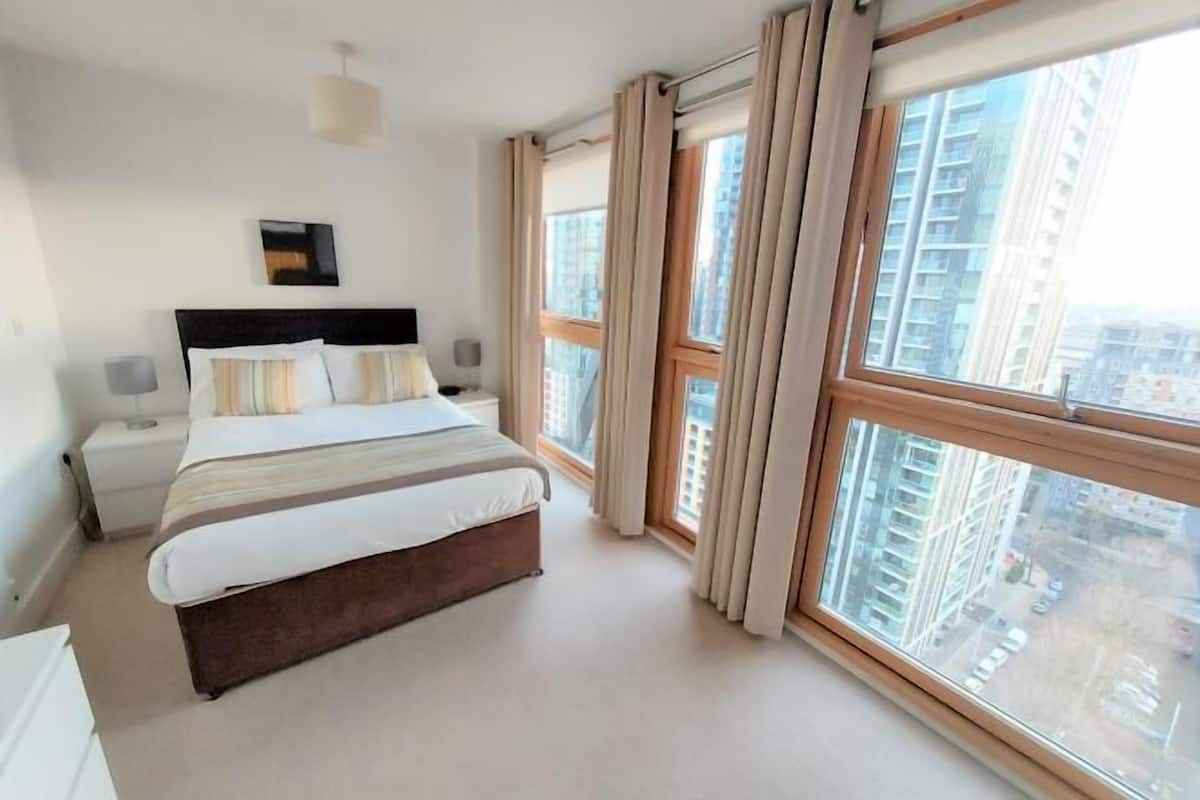 In-room safe, blackout curtains, iron/ironing board, free WiFi