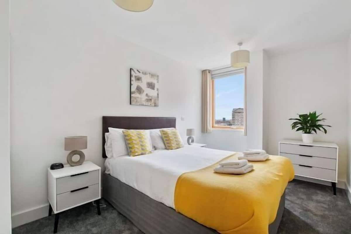 In-room safe, blackout curtains, iron/ironing board, free WiFi