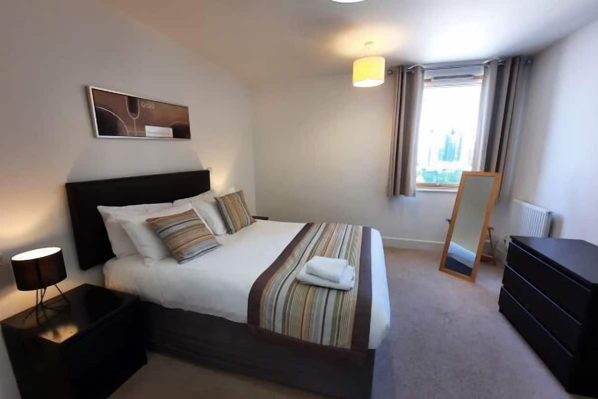 In-room safe, blackout curtains, iron/ironing board, free WiFi