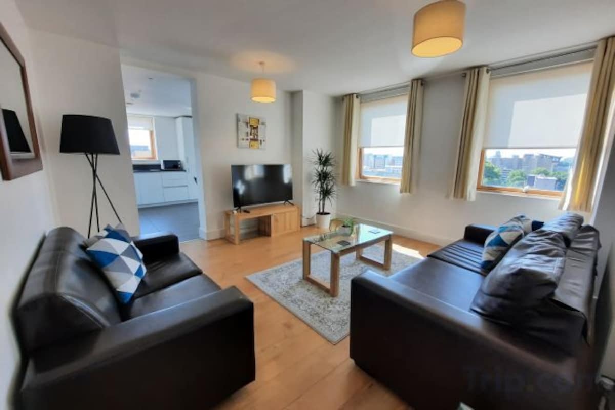 Apartment 803 Premium