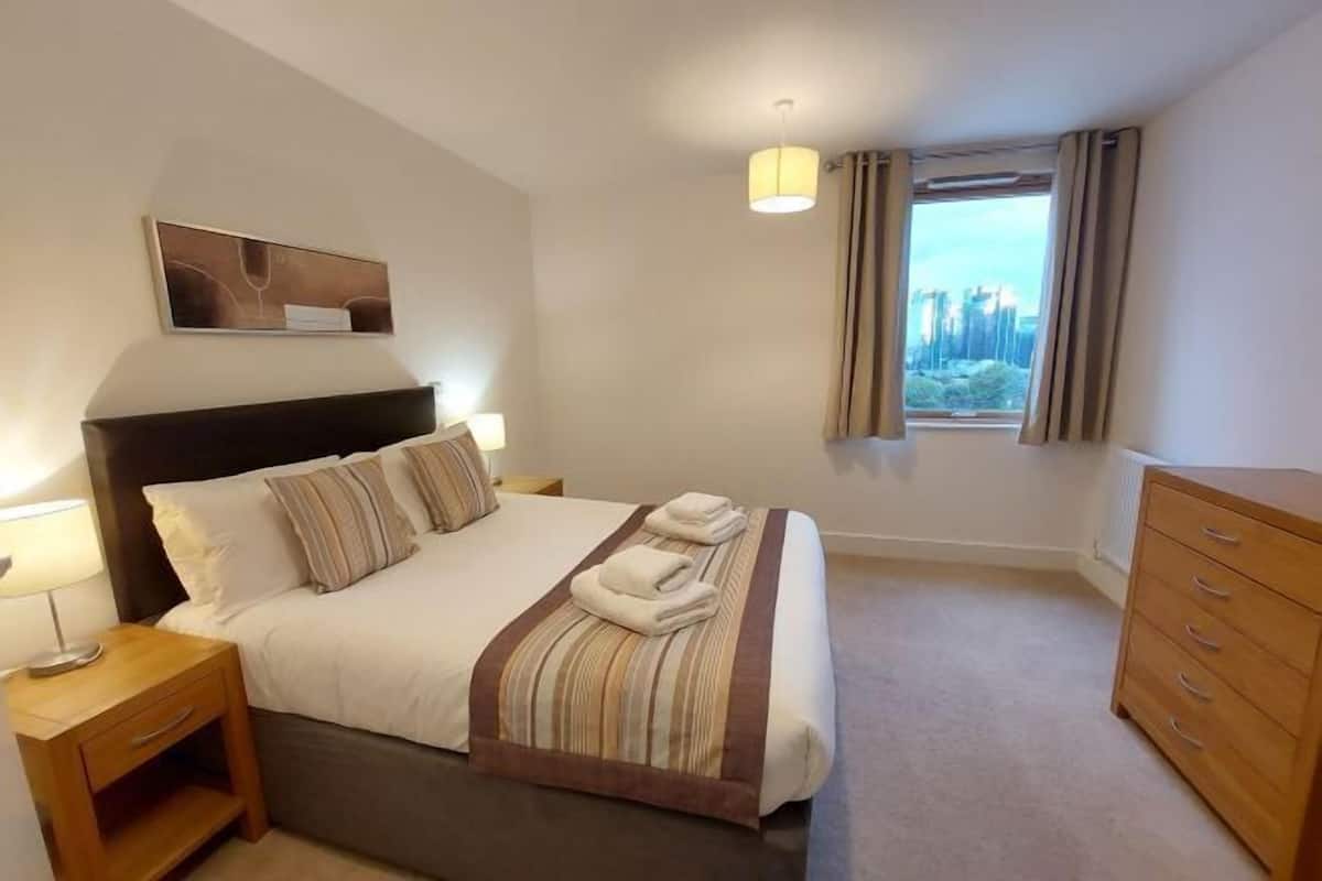 In-room safe, blackout curtains, iron/ironing board, free WiFi