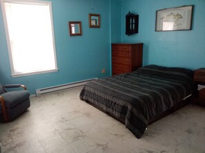 3 bedrooms, bed sheets, wheelchair access