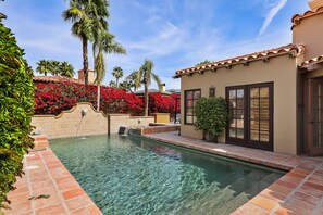 Pool - Luxury Spa-like 3-bedroom house in Palm Desert (Palm Desert)