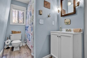Handtücher, Seife, Toilettenpapier