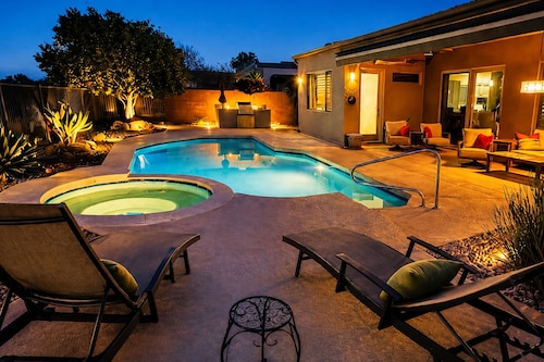 🌵 Anthem Country Club Retreat.  Heated Saltwater Pool, Spa, Casita & Office.