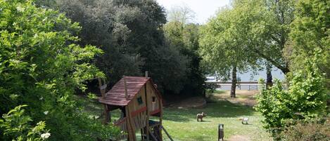 Enceinte de lâhĂ©bergement