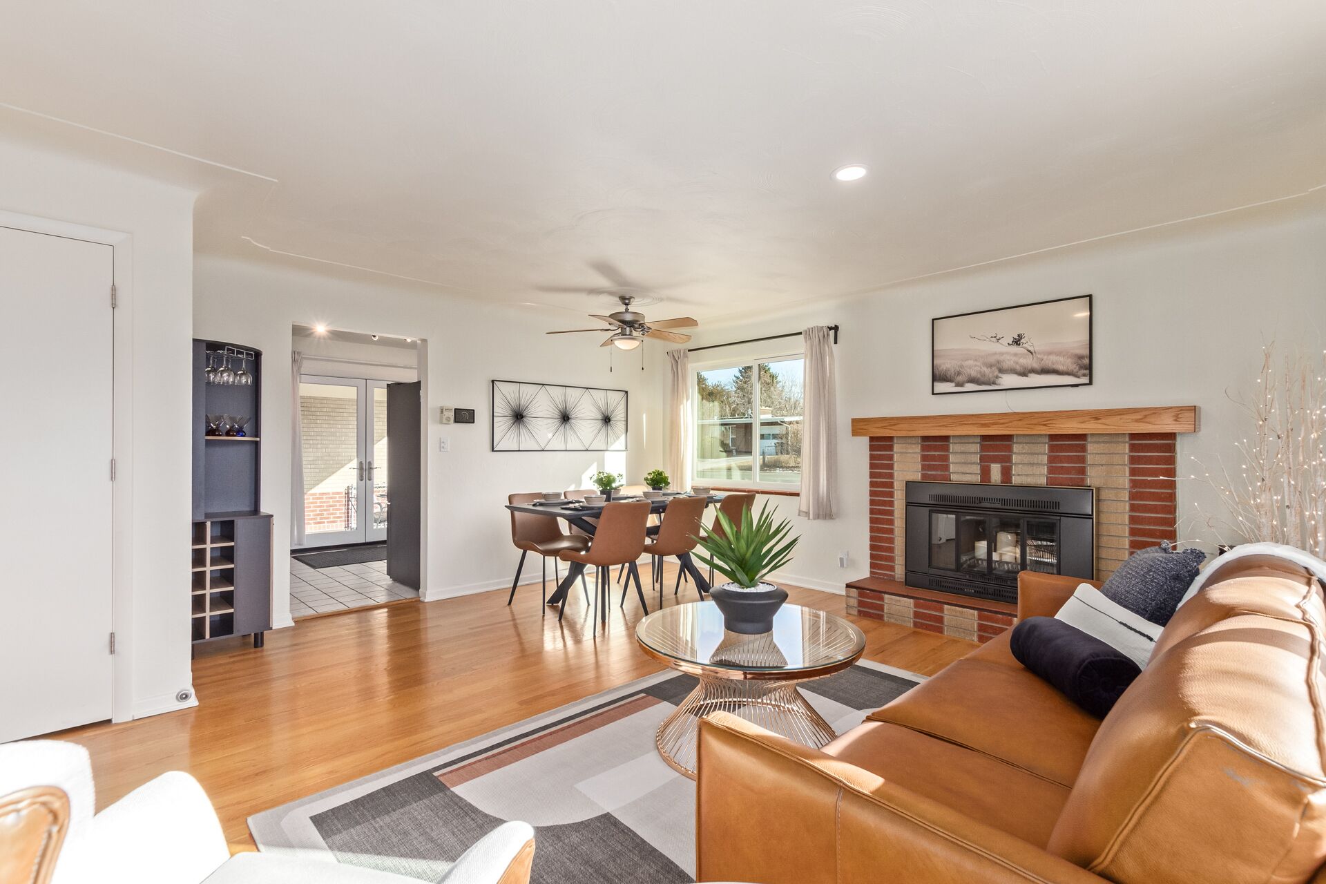 Smart TV, fireplace, books