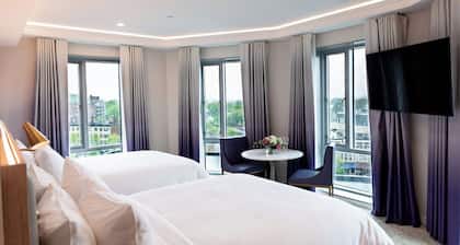 Iris Hotel Boston