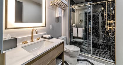 Iris Hotel Boston