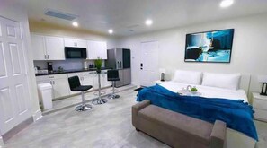 1 bedroom