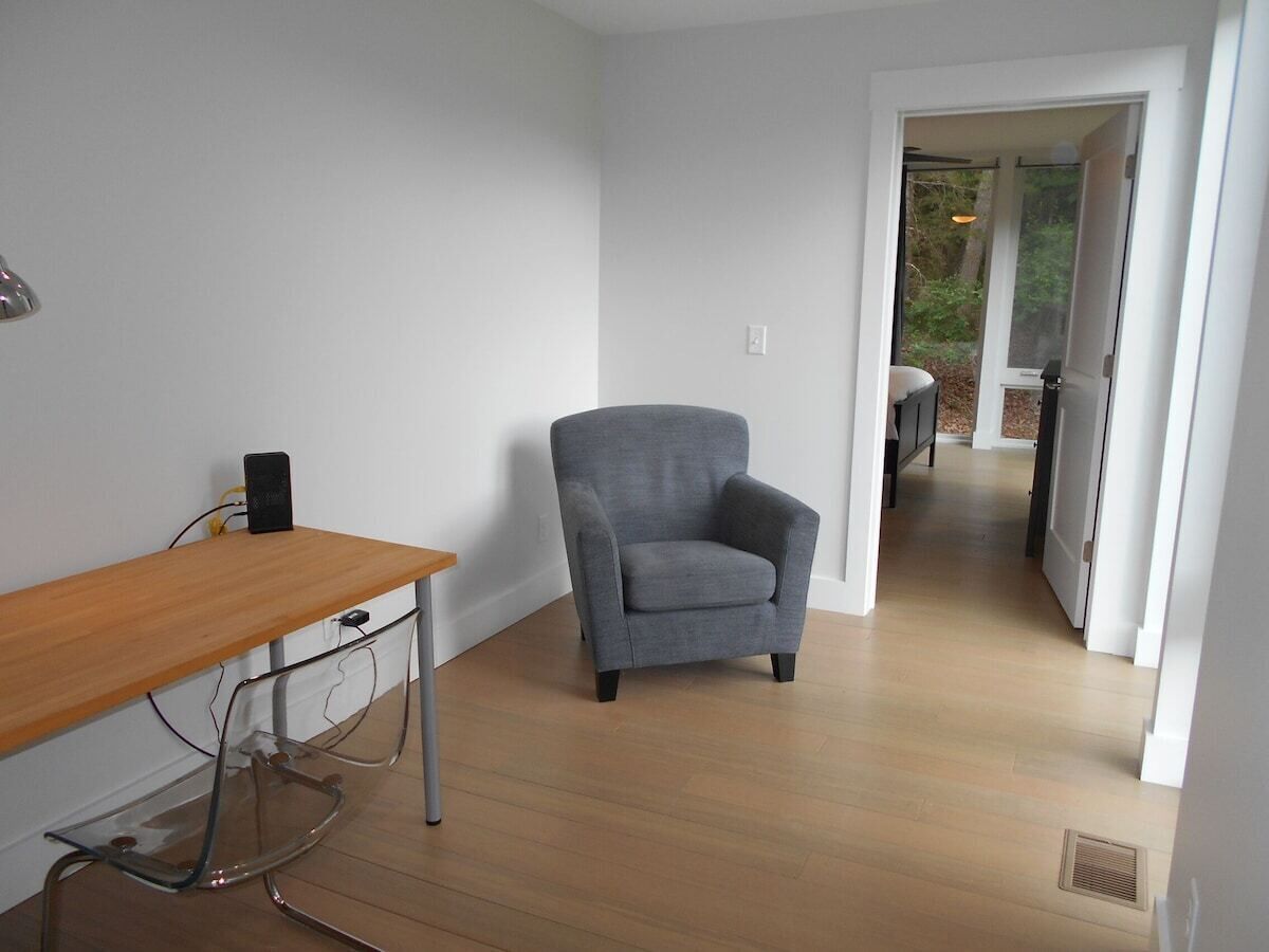 Stunning Views And Tastefully Decorated; Middle Of Mtn; Work Space; Games & Wifi - Massanutten, VA