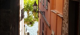 Romantic village house on Lake Como (I SCALITT)