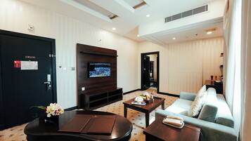 Business king Suite | Pengeskab på værelset, lydisolering, strygejern/strygebræt, gratis Wi-Fi