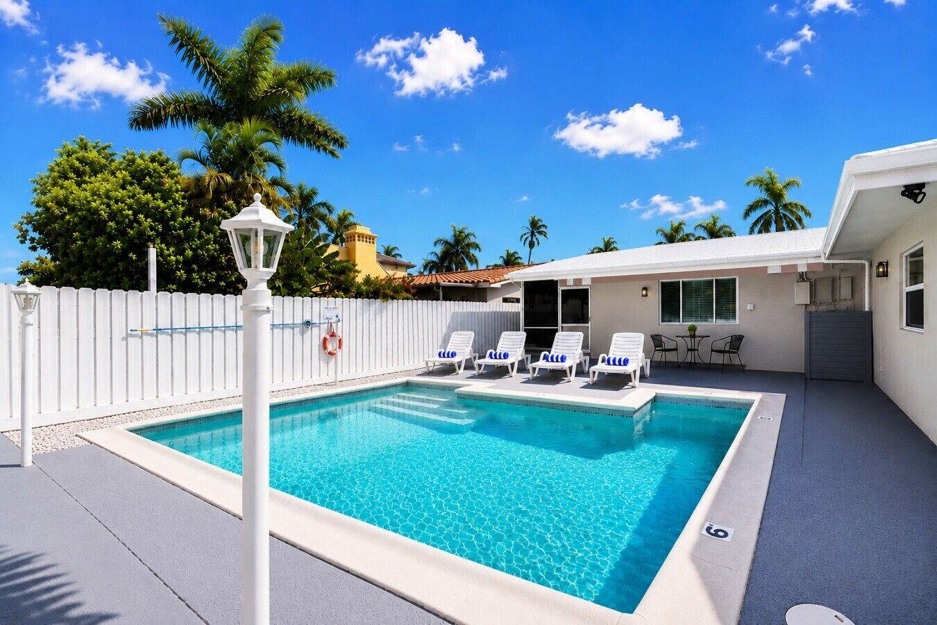 Piscina