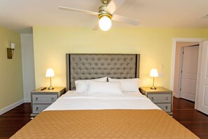 6 sovrum, skrivbord, strykjärn/strykbräda och resesäng