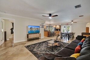 スマートテレビ