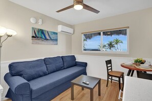 Smart TV - Beach Effiency - Hollywood Beachfront & Broadwalk (Hollywood)