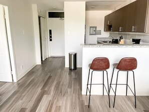 Interior - Sleepover | Divine 1BD/1BA + Gym - Cincinnati (Cincinnati)