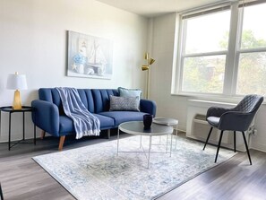 Smart TV - Sleepover | Divine 1BD/1BA + Gym - Cincinnati (Cincinnati)