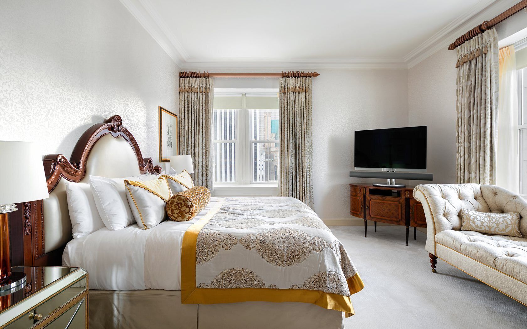 Presidential Suite, Park View, King Bed, The Pierre A Taj Hotel, Pets