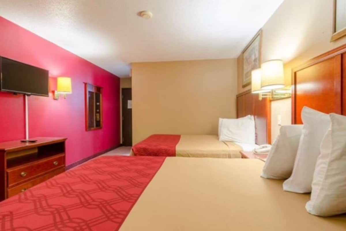 Premium bedding, memory-foam beds, desk, free WiFi
