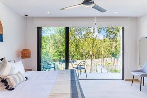 1 bedroom, in-room safe, WiFi, bed sheets - Central Park Lagunas - Luxury Modern Condo with Kitchen (Tulum)