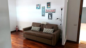 Smart TV, books