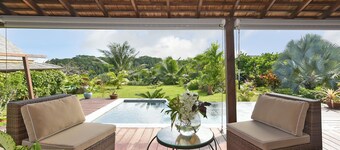 Iva'Iva, ideally located in the heart of the Presqu'île to visit Tahiti iti.